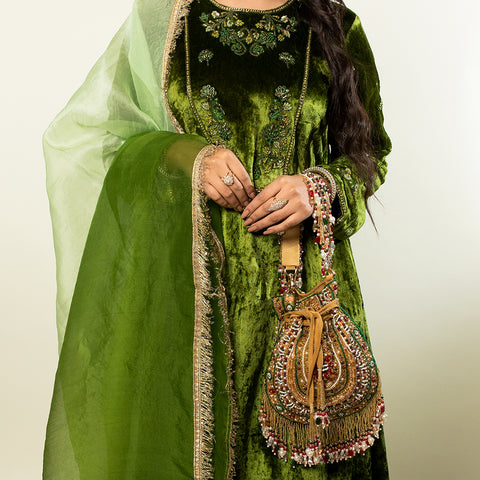 MOSS GREEN FRONT LOW & BACK HIGH PATTERN SUIT